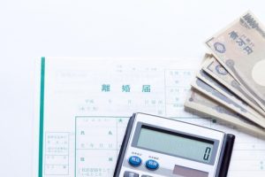 離婚は経済的に不安・・・母子手当（児童扶養手当）でやっていけるのか