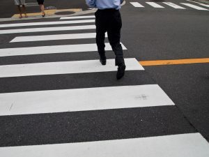 浮気をしてると思うのでGPSを取り付けたい